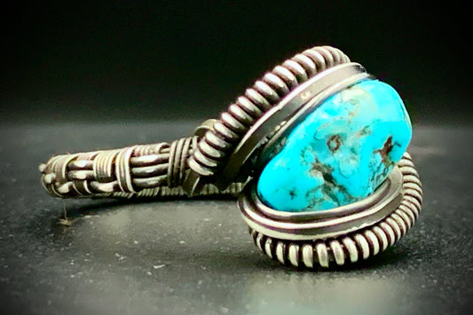 TURQUOISE WIRE WRAP RING - SIZE 9