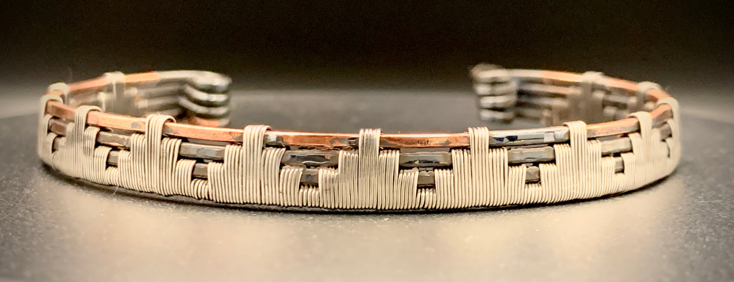 STEPS OF DESTINY WOVEN BRACELET