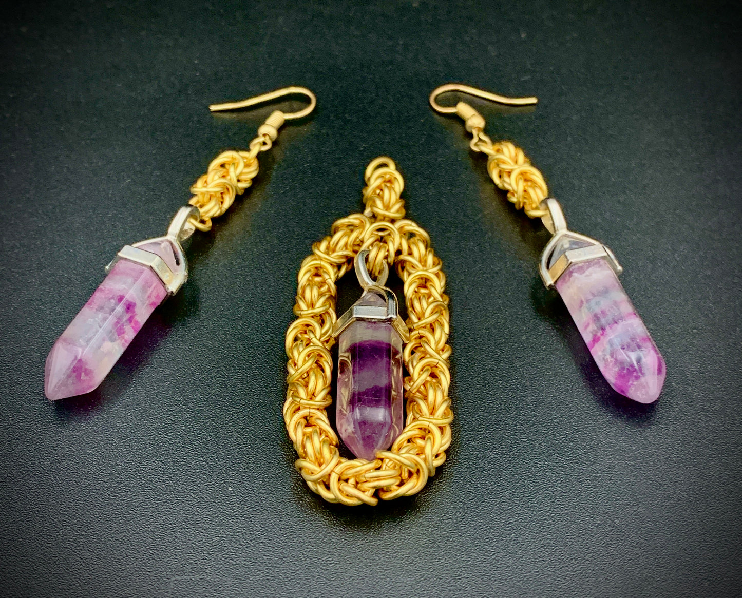 BYZANTINE QUEEN EARRINGS & PENDANT SET