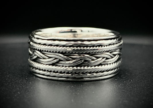 WOVEN PATHS RING - SIZE 11