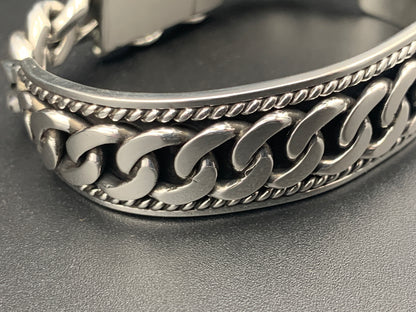 SPIRIT GANGSTER HYBRID CUFF/CHAIN BRACELET - SIZE 8.5 INCH