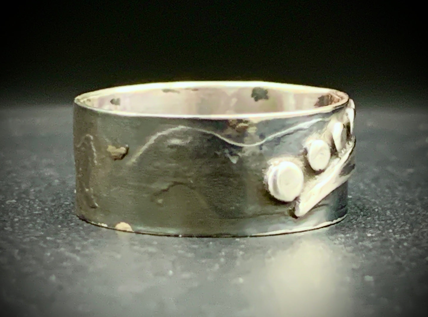 SILVER EYE RING - SIZE 8