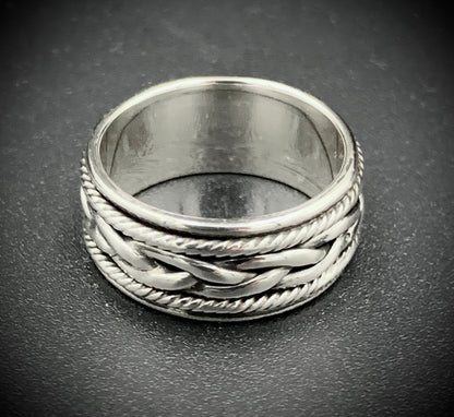 WOVEN PATHS RING - SIZE 6