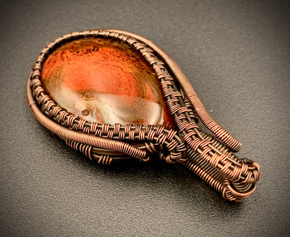 CRIMSON COMPANION WIRE WRAP PENDANT