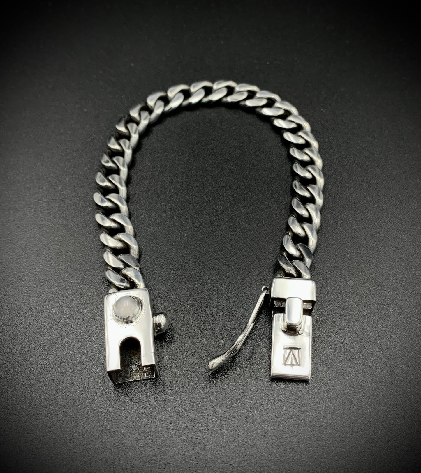 MOONCHILD CUBAN LINK BRACELET 8MM - SIZE 8 INCH