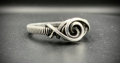 SPIRAL EYE WIRE WRAP RING - SIZE 9.5