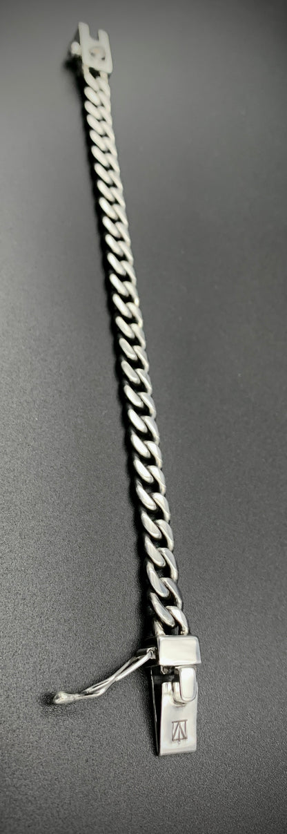 MOONCHILD CUBAN LINK BRACELET 8MM - SIZE 8 INCH