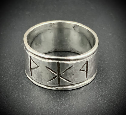 HAMMERED VIKING RUNE RING - SIZE 9.5
