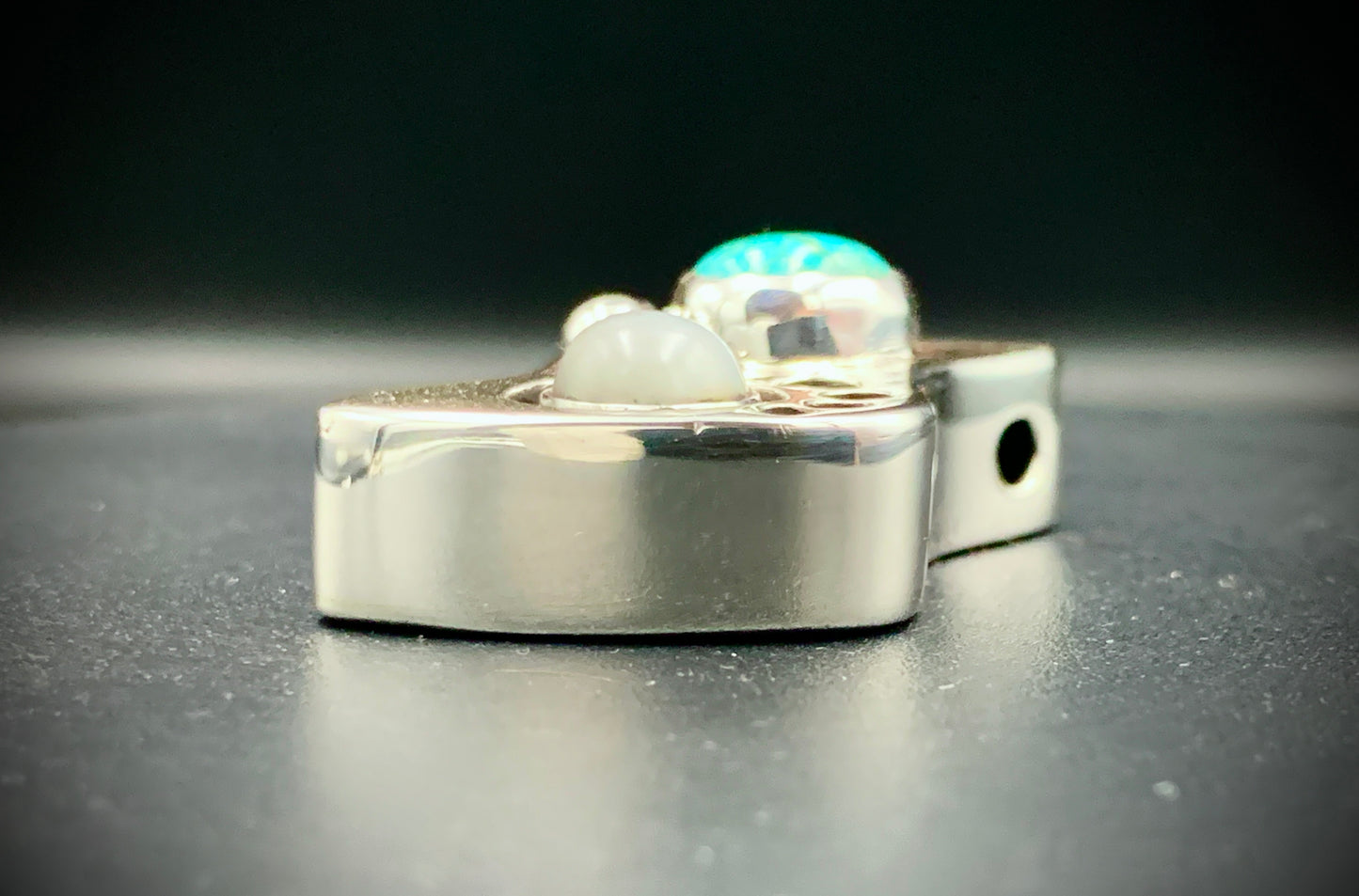 STEPS OF THE SEEKER PENDANT