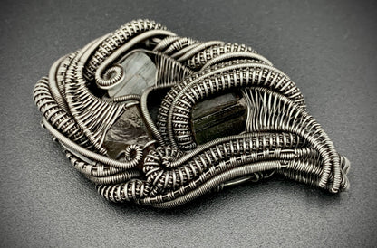 HEART OF THE BUDDHA WIRE WRAP PENDANT