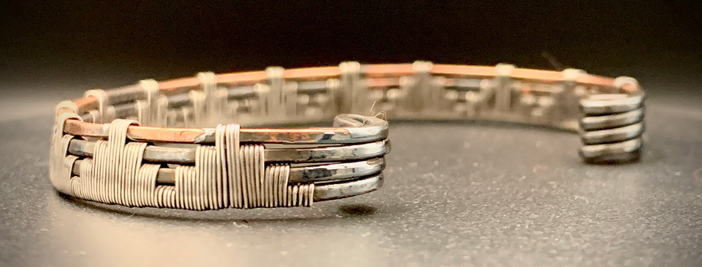 STEPS OF DESTINY WOVEN BRACELET