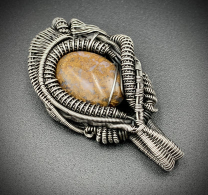 DESERT DREAMER WIRE WRAP PENDANT