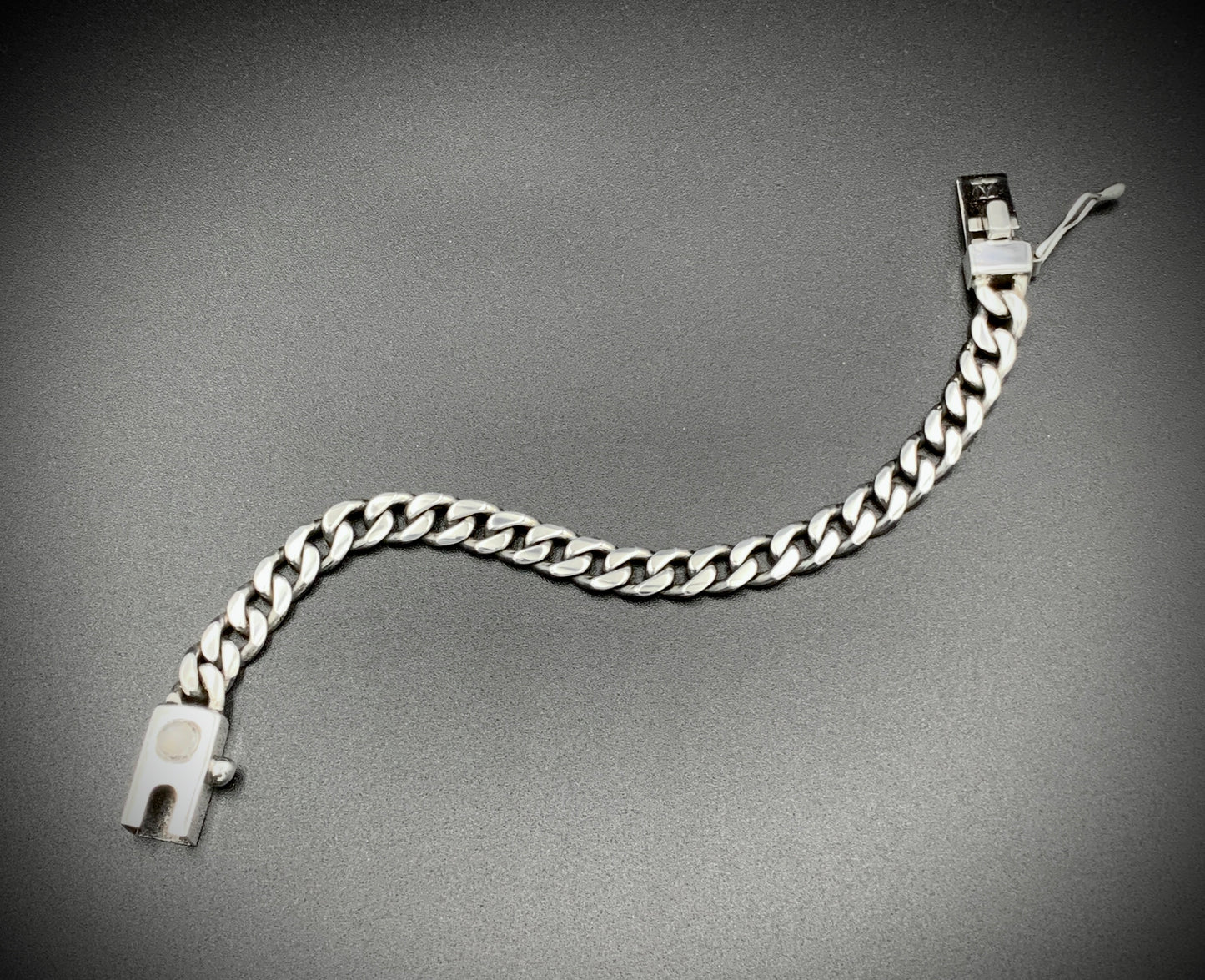 MOONCHILD CUBAN LINK BRACELET 8MM - SIZE 8 INCH