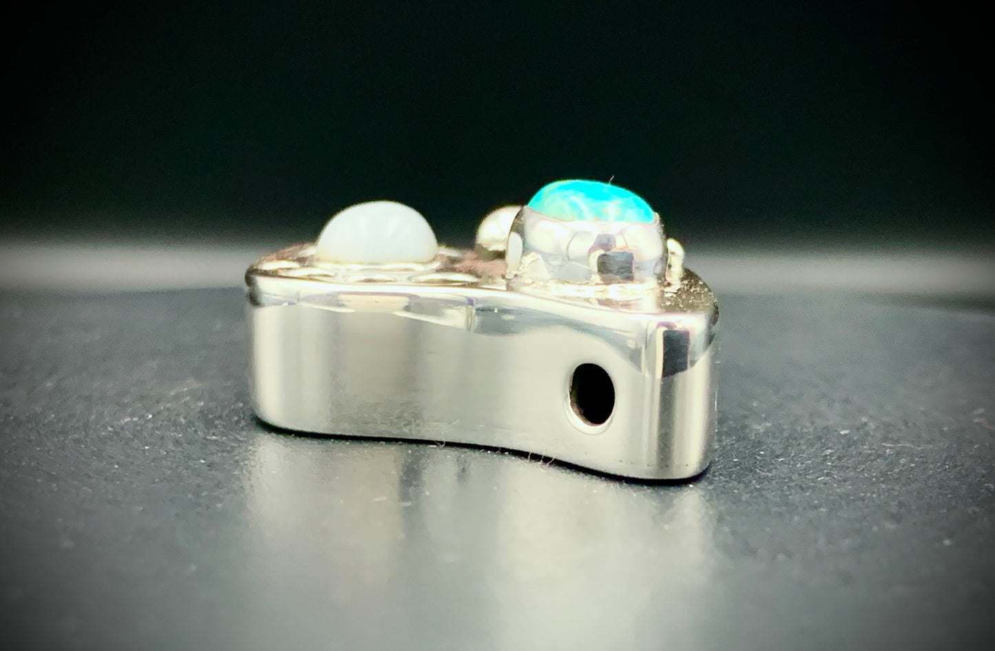 STEPS OF THE SEEKER PENDANT