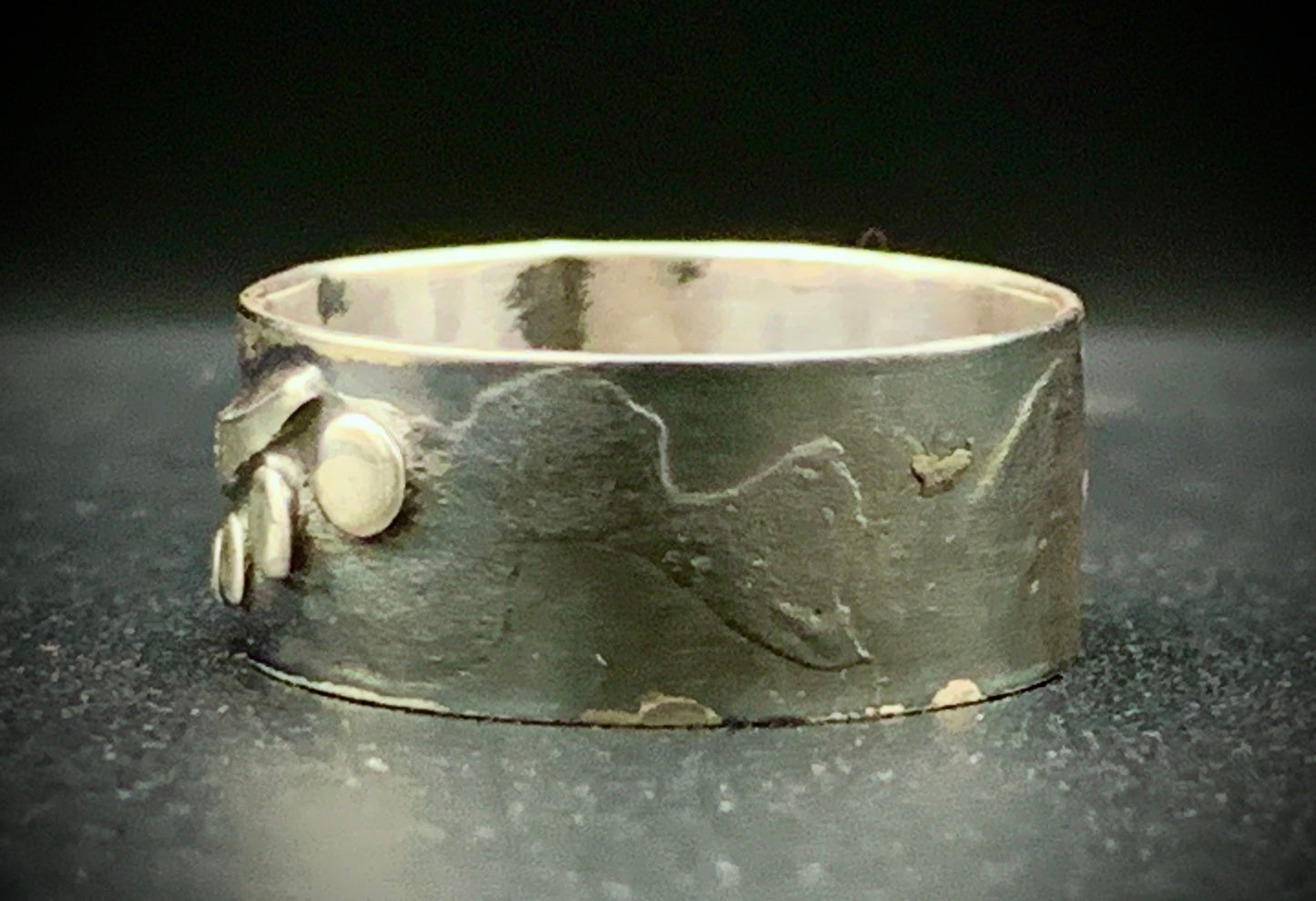 SILVER EYE RING - SIZE 8