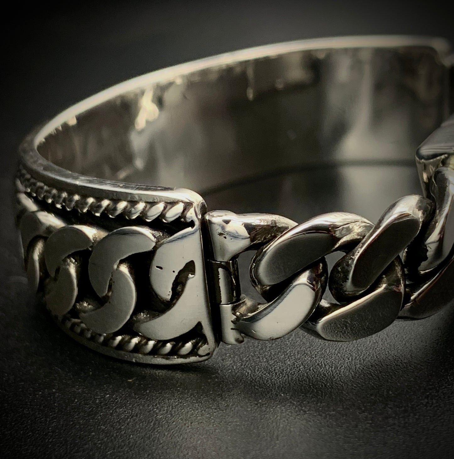 SPIRIT GANGSTER HYBRID CUFF/CHAIN BRACELET - SIZE 8.5 INCH