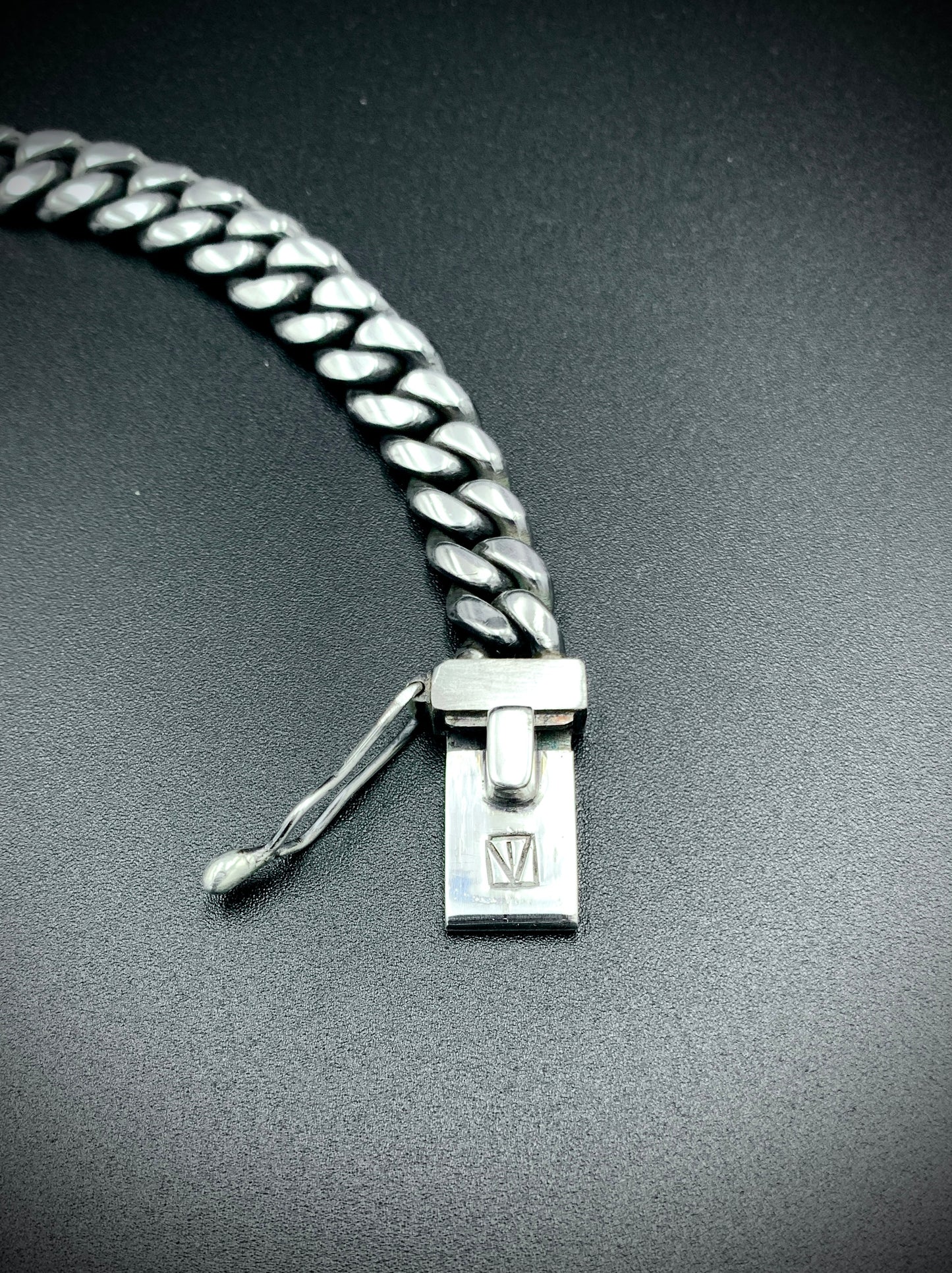 SUNSET MOONCHILD CUBAN LINK BRACELET 9MM - SIZE 8 INCH