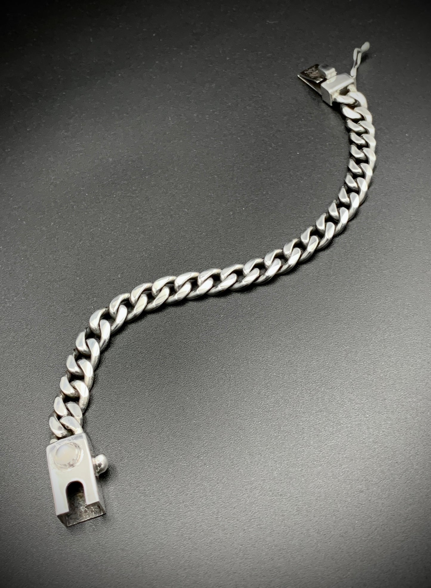 MOONCHILD CUBAN LINK BRACELET 8MM - SIZE 8 INCH