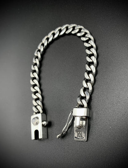 MOONCHILD CUBAN LINK BRACELET 8MM - SIZE 8 INCH