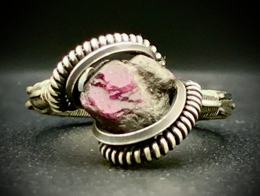 RUBY WIRE WRAP RING - SIZE 7
