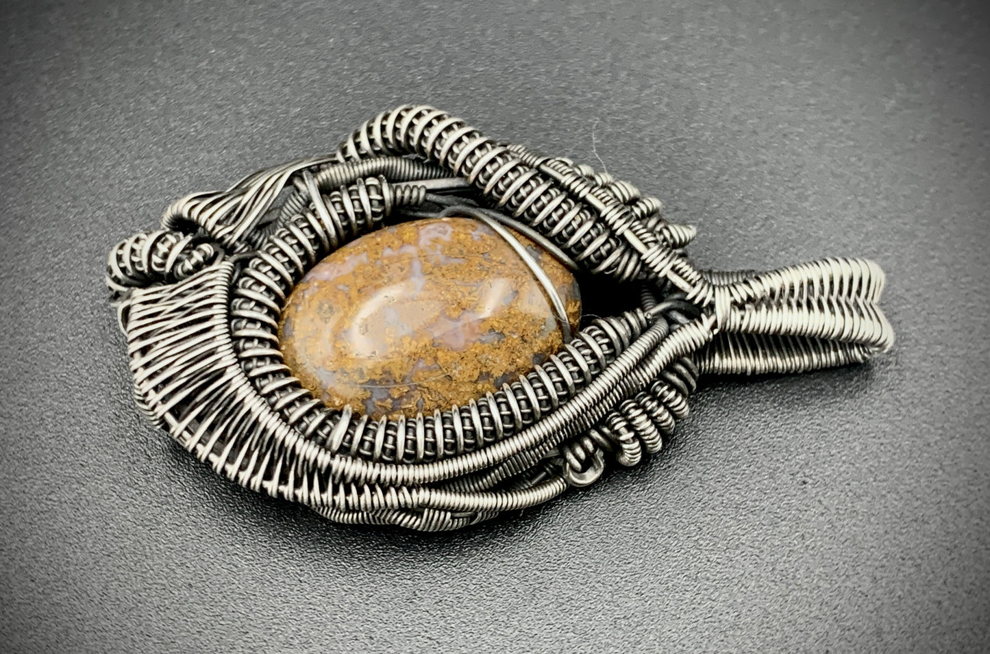 DESERT DREAMER WIRE WRAP PENDANT