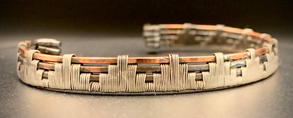 STEPS OF DESTINY WOVEN BRACELET