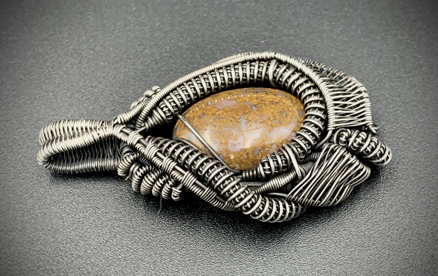 DESERT DREAMER WIRE WRAP PENDANT