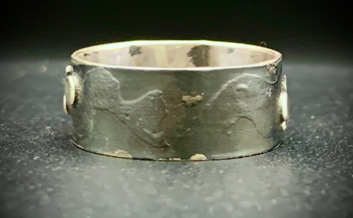 SILVER EYE RING - SIZE 8